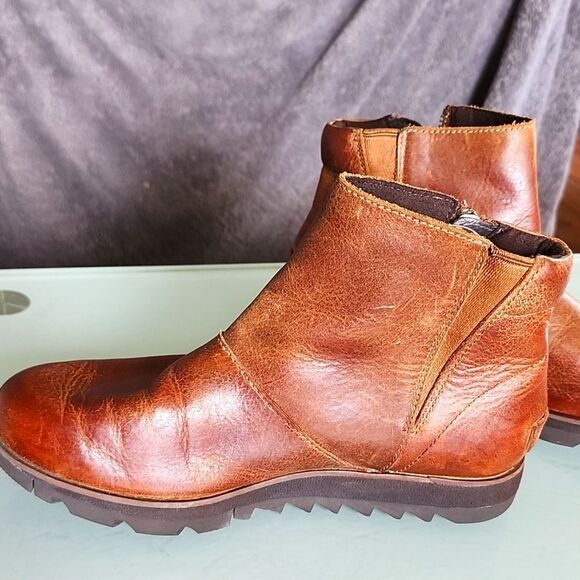 Sorel Harlow Leather Boots - Picture 8 of 9